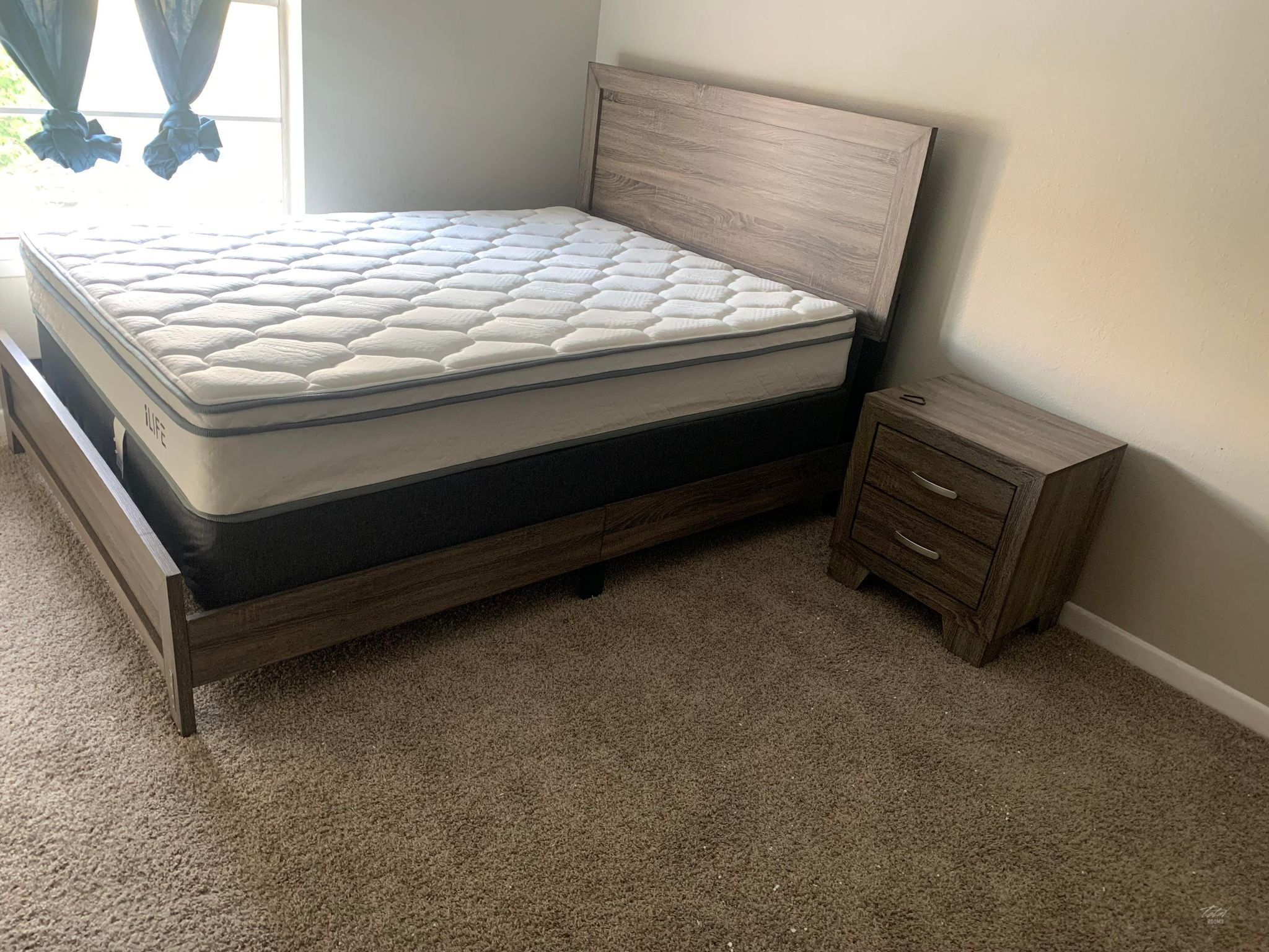 HH3600 - 5pc Bedroom Set - Queen, King