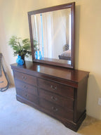 2147 Bedroom-Mayville Collection