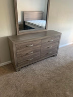 HH3600 - 5pc Bedroom Set - Queen, King