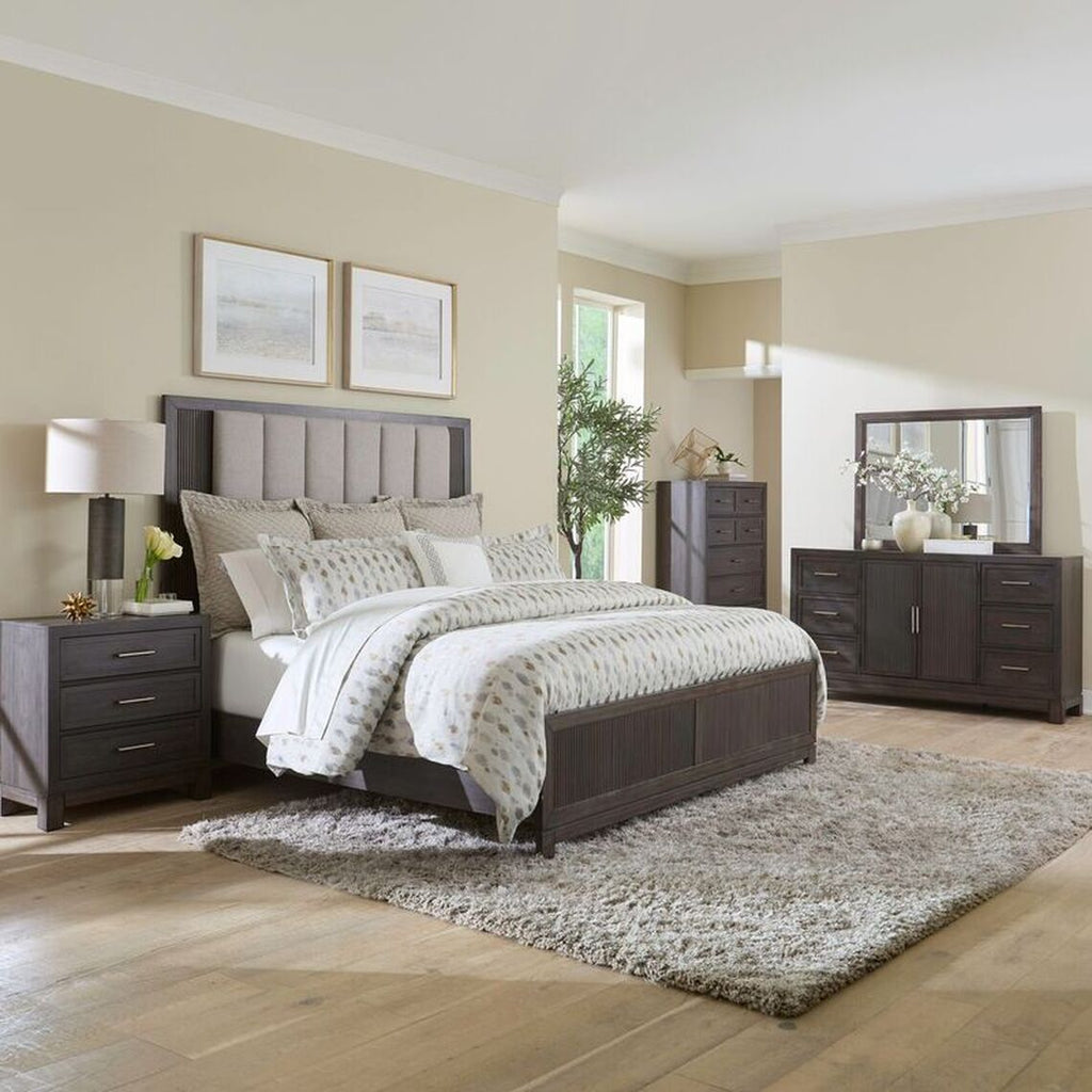 313 - 5PC Bedroom Set (Queen or King)