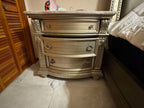 1757SV Bedroom-Cavalier Collection
