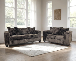 510 Chocolate - Sofa & Loveseat Set