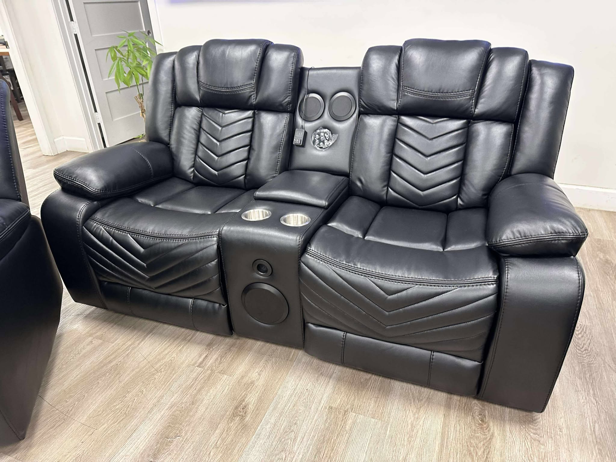 Ace Black - 3PC Reclining Set ETA 4/8