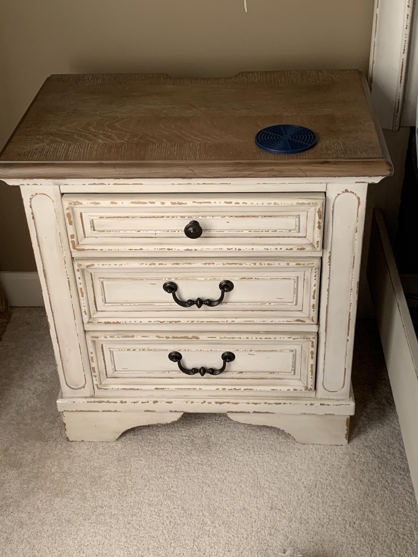 The Realyn Bedroom Collection - by Ashley Signature Design