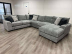 8600 Oversized Sectional (Gray) **NEW ARRVIAL**