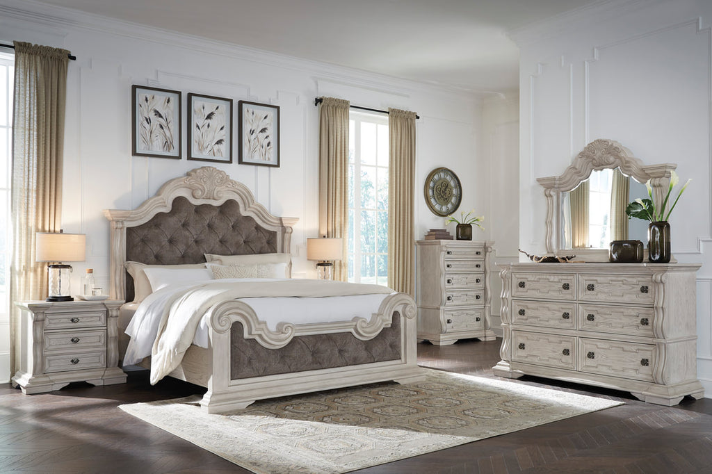 B948 - 5pc Bedroom Set - Queen or King **NEW ARRIVAL**