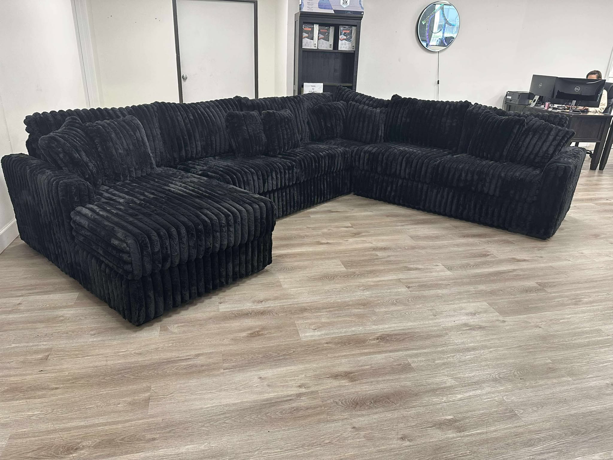 Solana Black Sectional