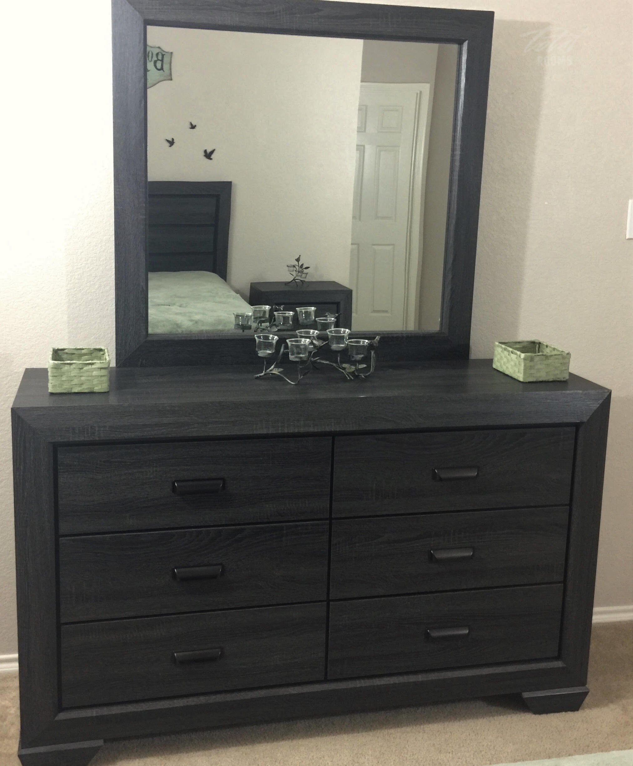 1904GY Bedroom-Beechnut Collection