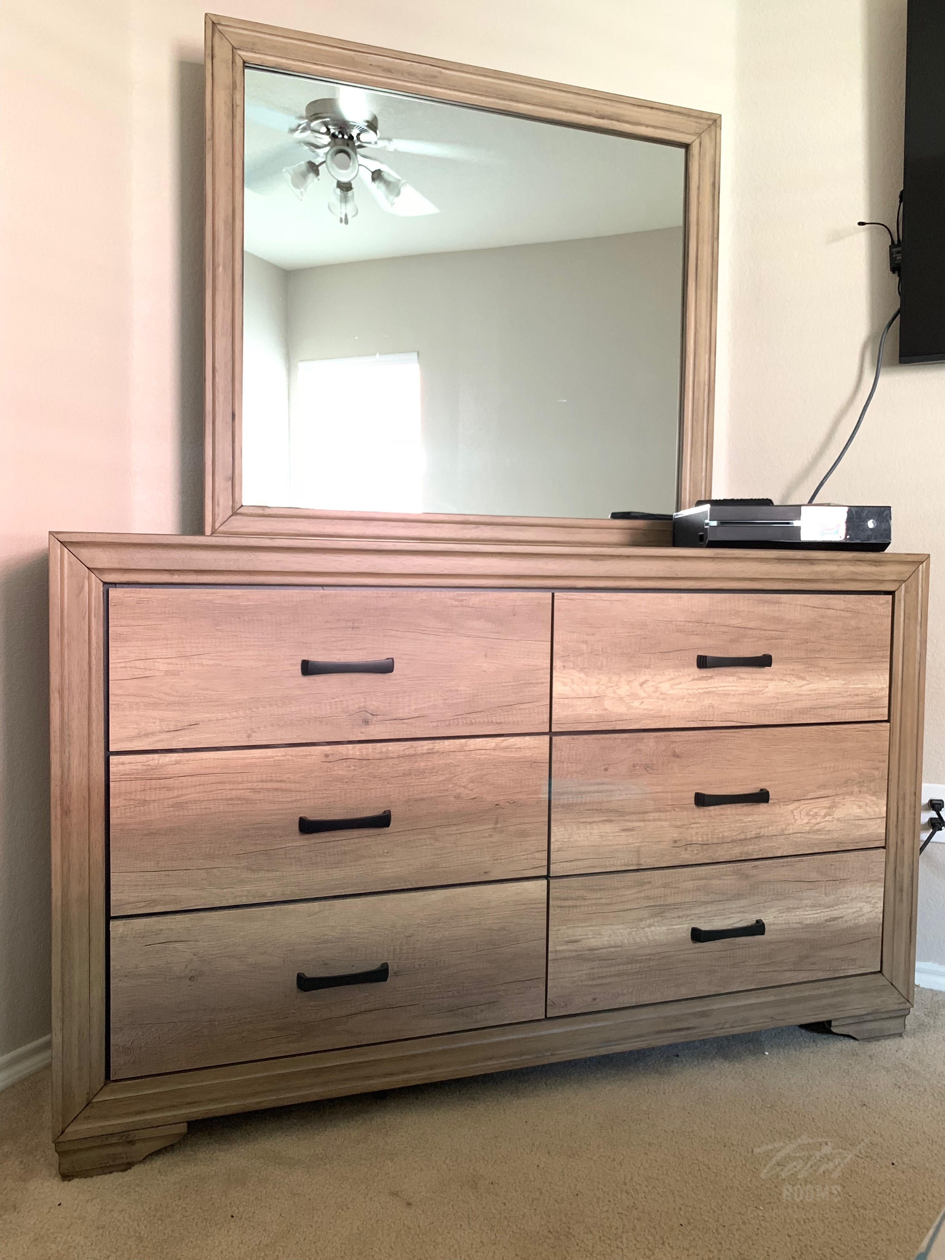 1955 Bedroom-Lonan Collection