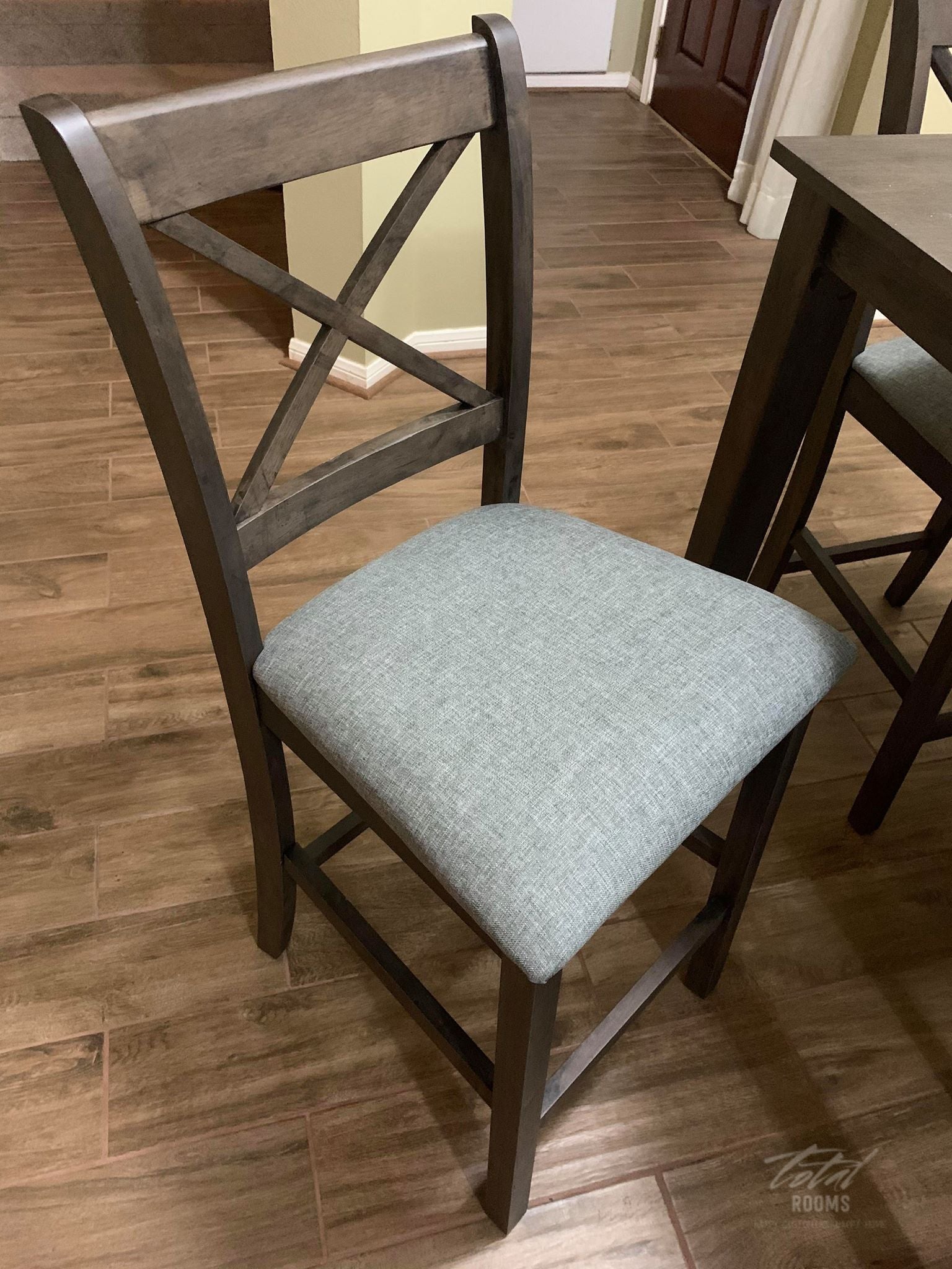 Tahoe Collection 5pc Grey Pub Table & Chairs